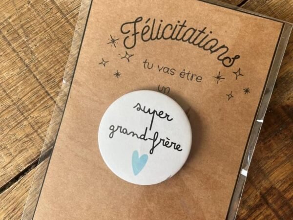 Badge « Super grand frère »