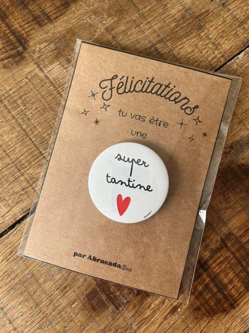 Badge « Super tantine »
