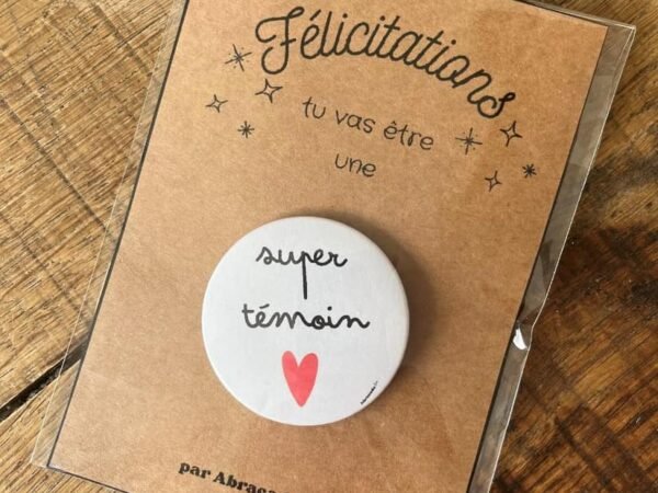 Badge « Super témoin » — elle