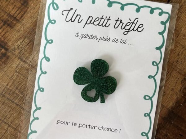Pin’s trèfle porte-bonheur
