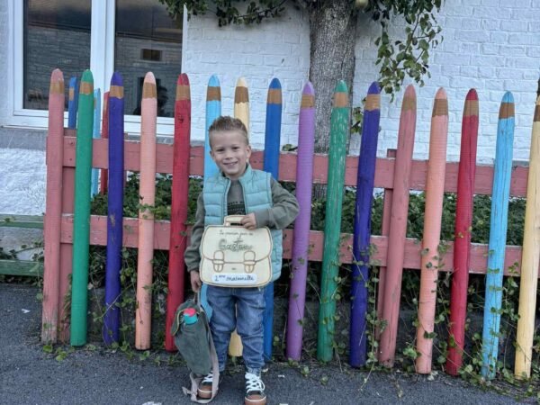 Panneau de rentrée — modèle cartable