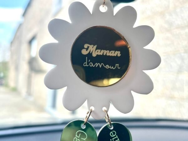 Bijoux voiture